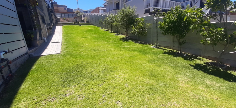 To Let 3 Bedroom Property for Rent in Seemeeu Park Western Cape